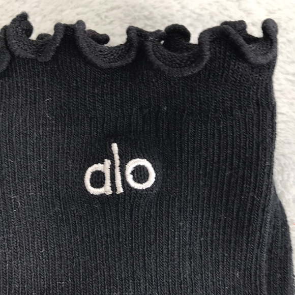 3 Pairs of Alo Lettuce Edge Socks Pink, Black, and White Size S/M - Picture 7 of 8